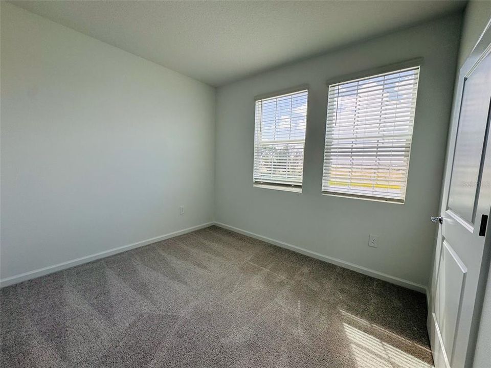 For Rent: $2,300 (3 beds, 2 baths, 1795 Square Feet)