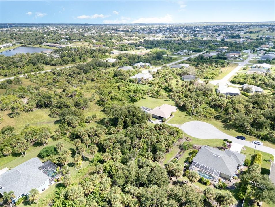 En Venta: $29,900 (0.39 acres)