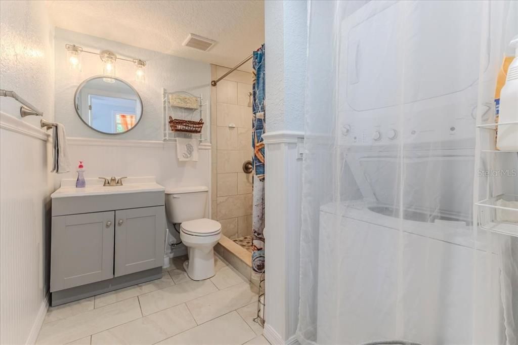 На продажу: $679,900 (4 спален, 3 ванн, 1728 Квадратных фут)