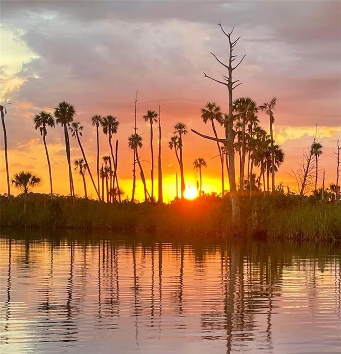 На продажу: $679,900 (4 спален, 3 ванн, 1728 Квадратных фут)