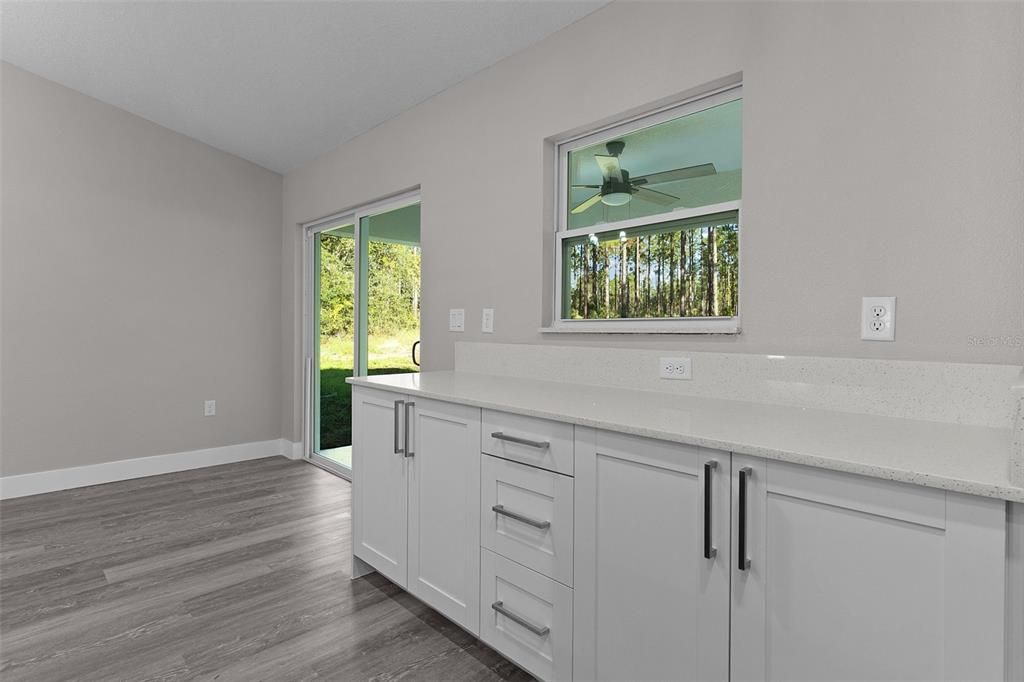 En Venta: $274,900 (3 camas, 2 baños, 1448 Pies cuadrados)