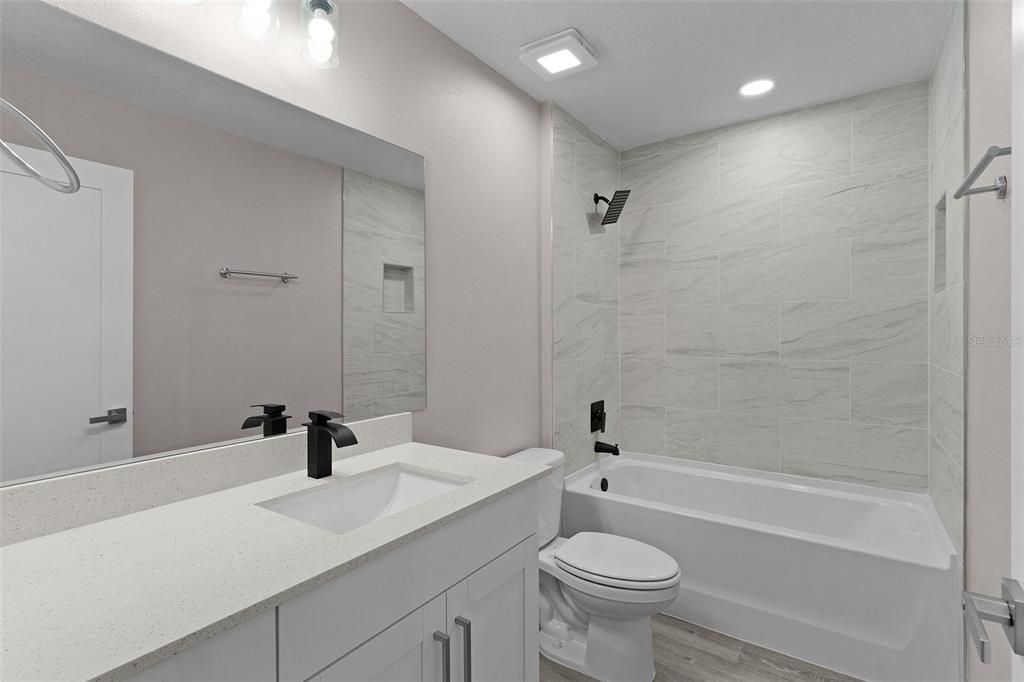 En Venta: $274,900 (3 camas, 2 baños, 1448 Pies cuadrados)