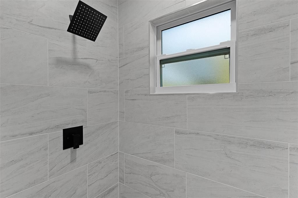 En Venta: $274,900 (3 camas, 2 baños, 1448 Pies cuadrados)