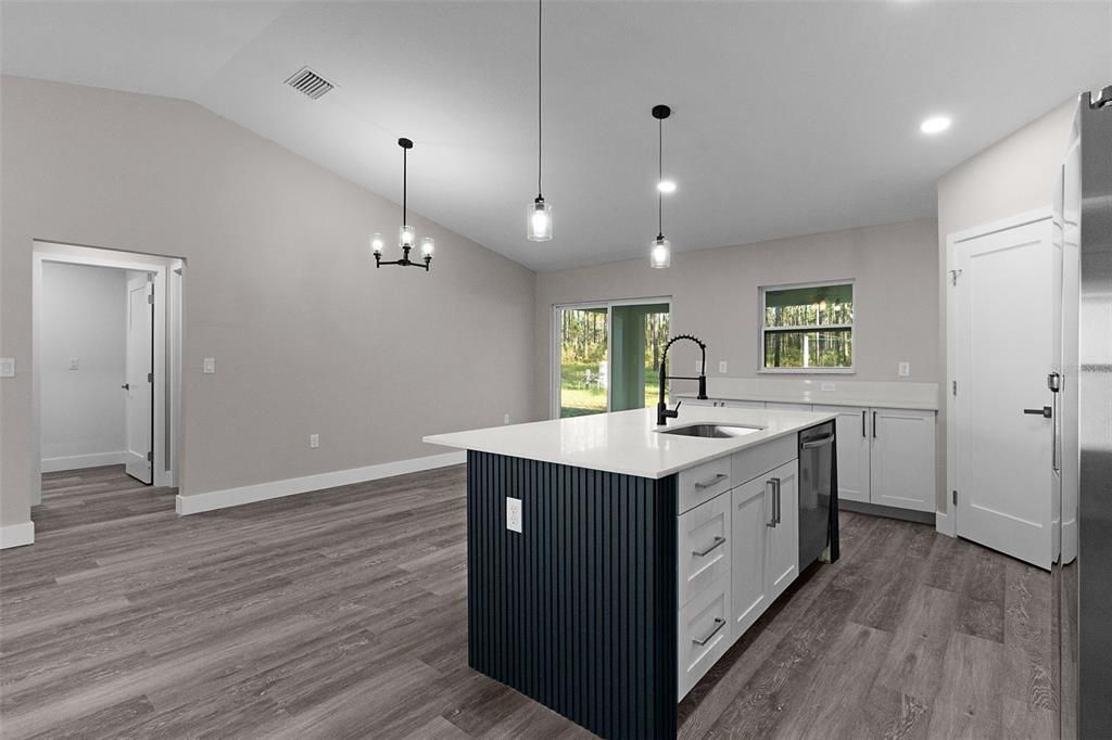 En Venta: $274,900 (3 camas, 2 baños, 1448 Pies cuadrados)