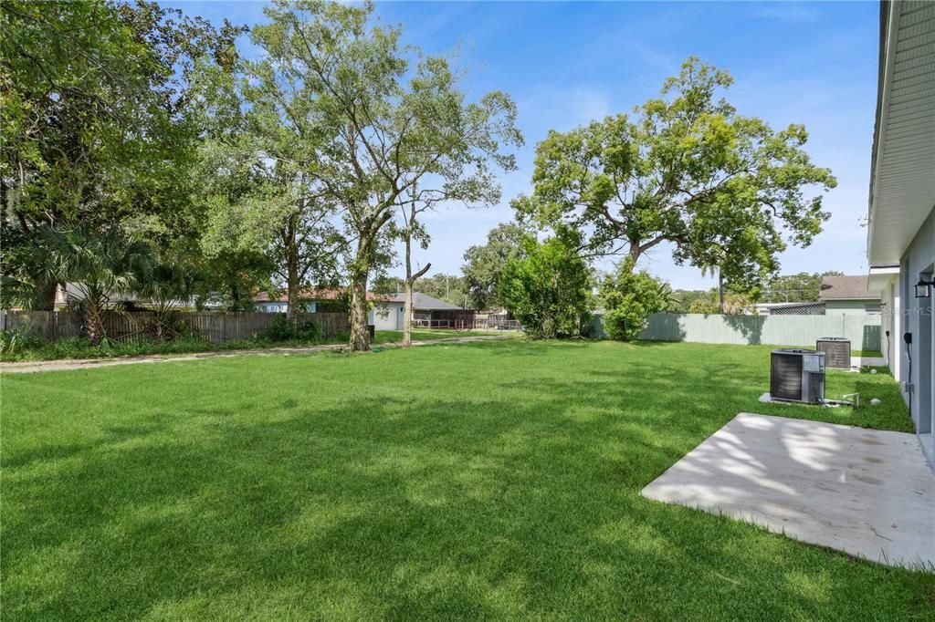 For Sale: $379,000 (3 beds, 2 baths, 1391 Square Feet)