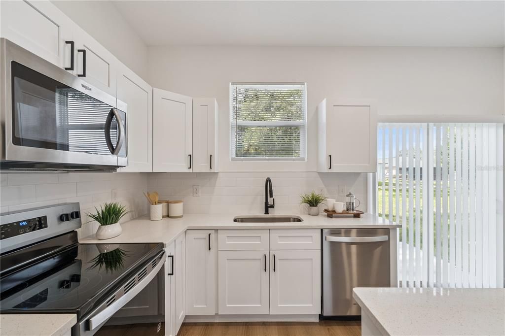 For Sale: $379,000 (3 beds, 2 baths, 1391 Square Feet)