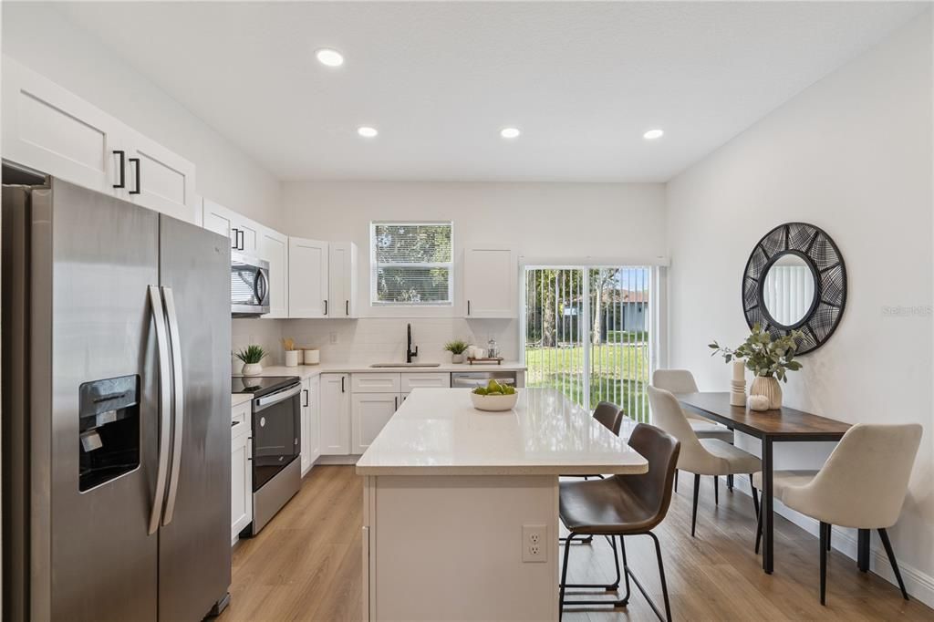 For Sale: $379,000 (3 beds, 2 baths, 1391 Square Feet)