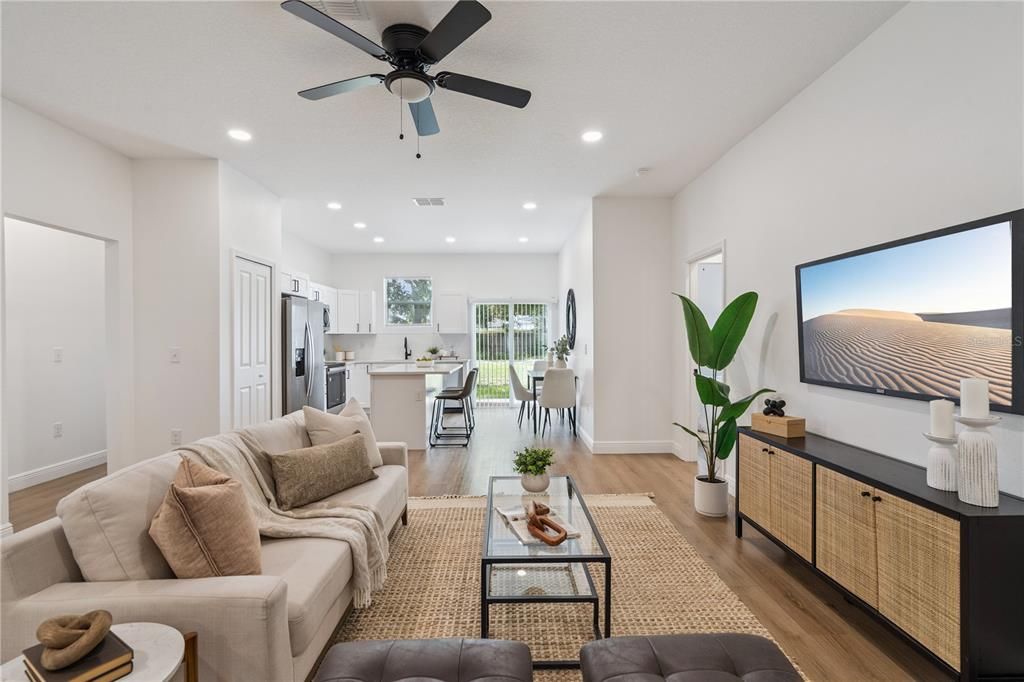 For Sale: $379,000 (3 beds, 2 baths, 1391 Square Feet)