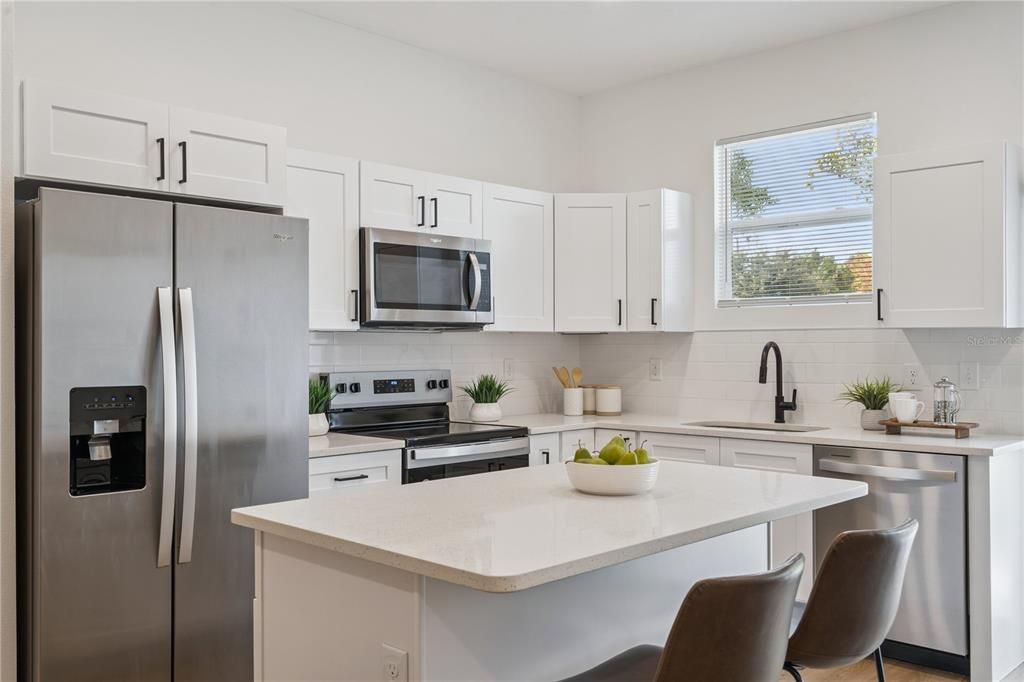 For Sale: $379,000 (3 beds, 2 baths, 1391 Square Feet)