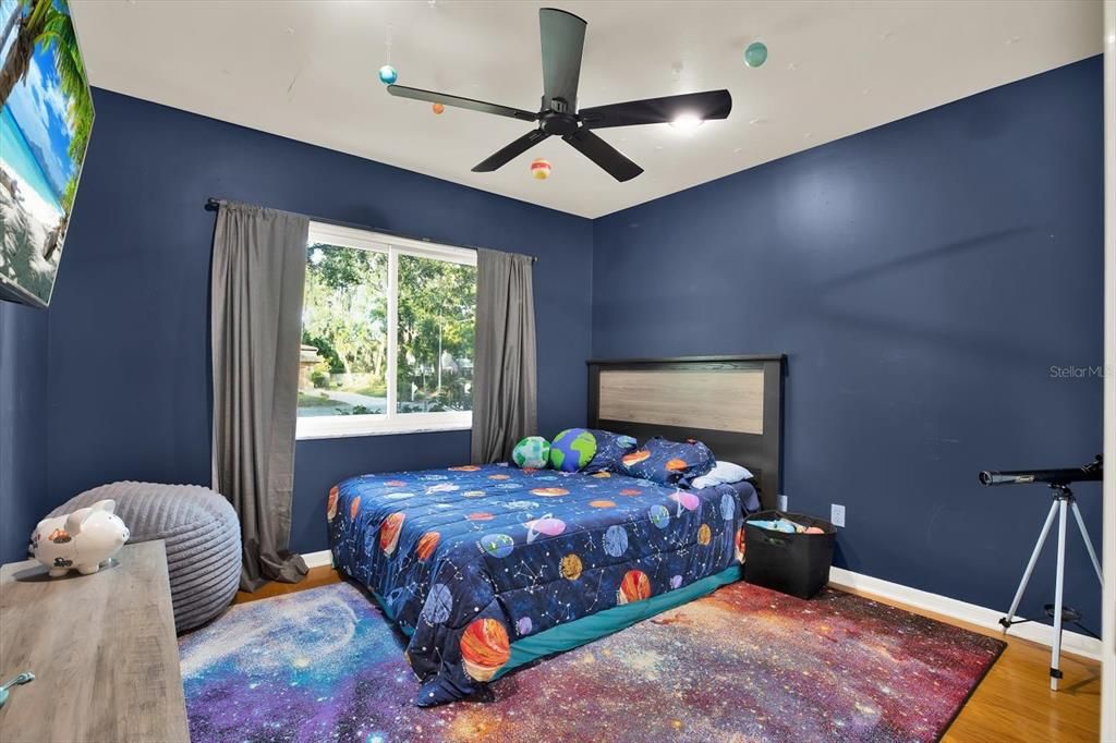 待售: $667,000 (4 贝兹, 2 浴室, 1839 平方英尺)