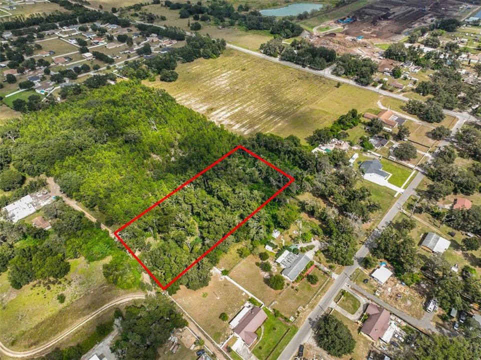 待售: $160,000 (1.62 acres)