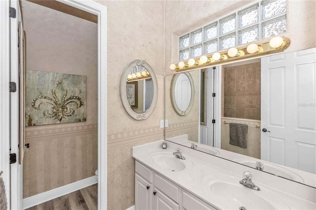 For Sale: $749,999 (4 beds, 3 baths, 3362 Square Feet)