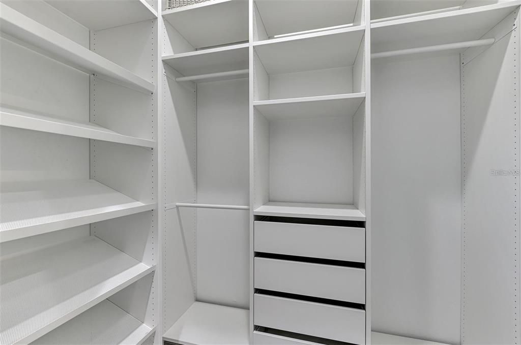 В аренду: $3,850 (3 спален, 2 ванн, 1854 Квадратных фут)