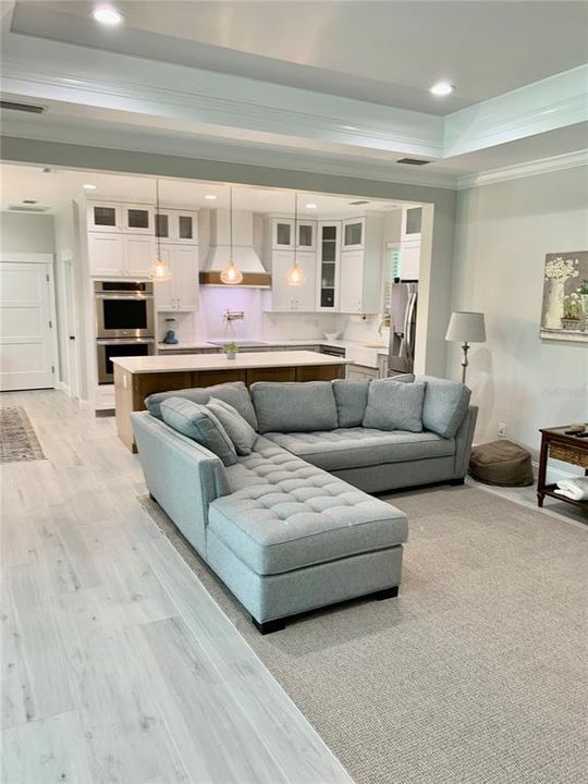 В аренду: $3,850 (3 спален, 2 ванн, 1854 Квадратных фут)