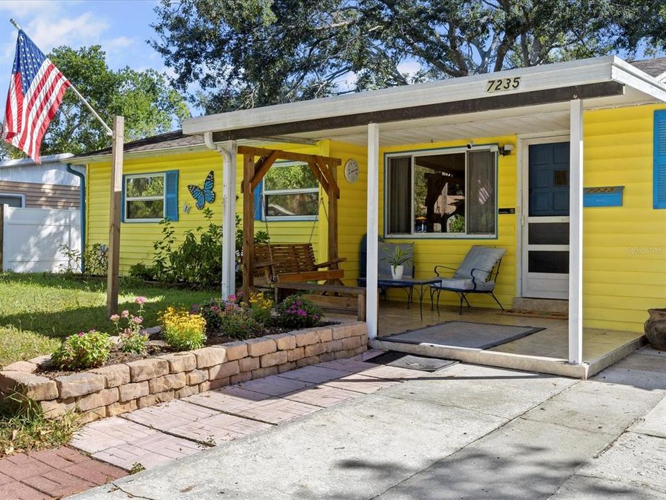 Active With Contract: $330,000 (4 beds, 2 baths, 1808 Square Feet)