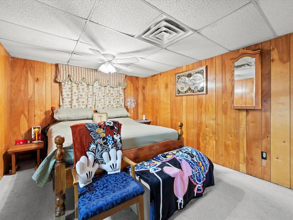 Active With Contract: $330,000 (4 beds, 2 baths, 1808 Square Feet)