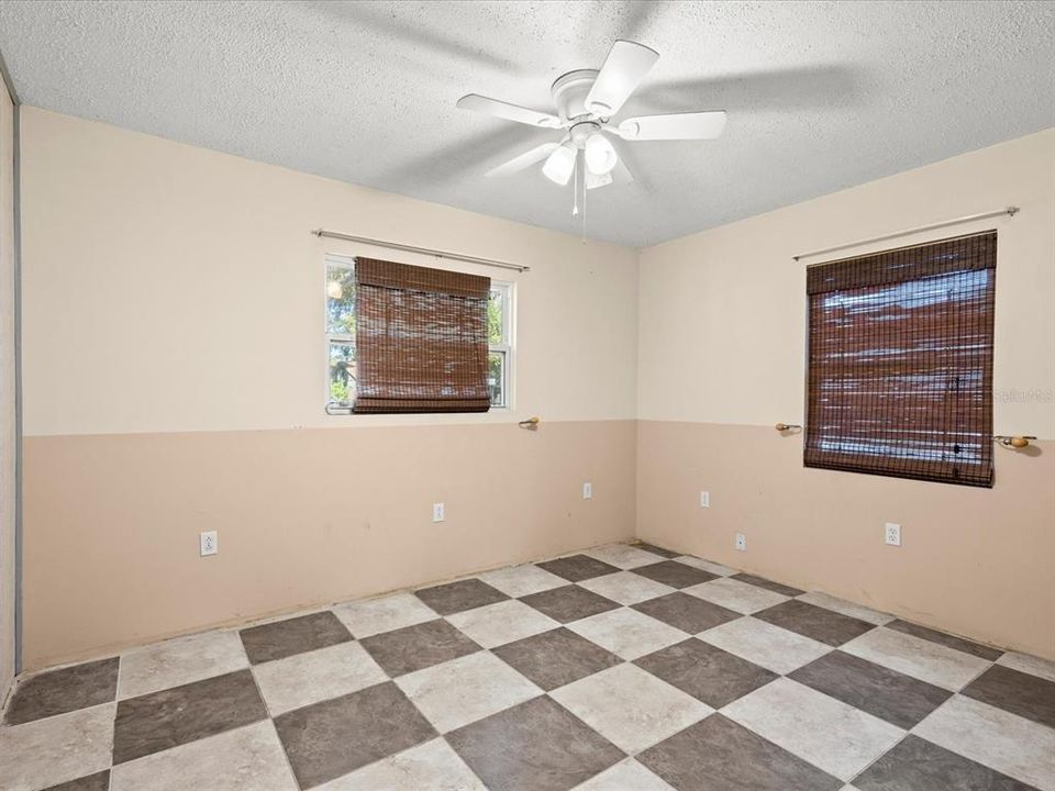 Active With Contract: $330,000 (4 beds, 2 baths, 1808 Square Feet)