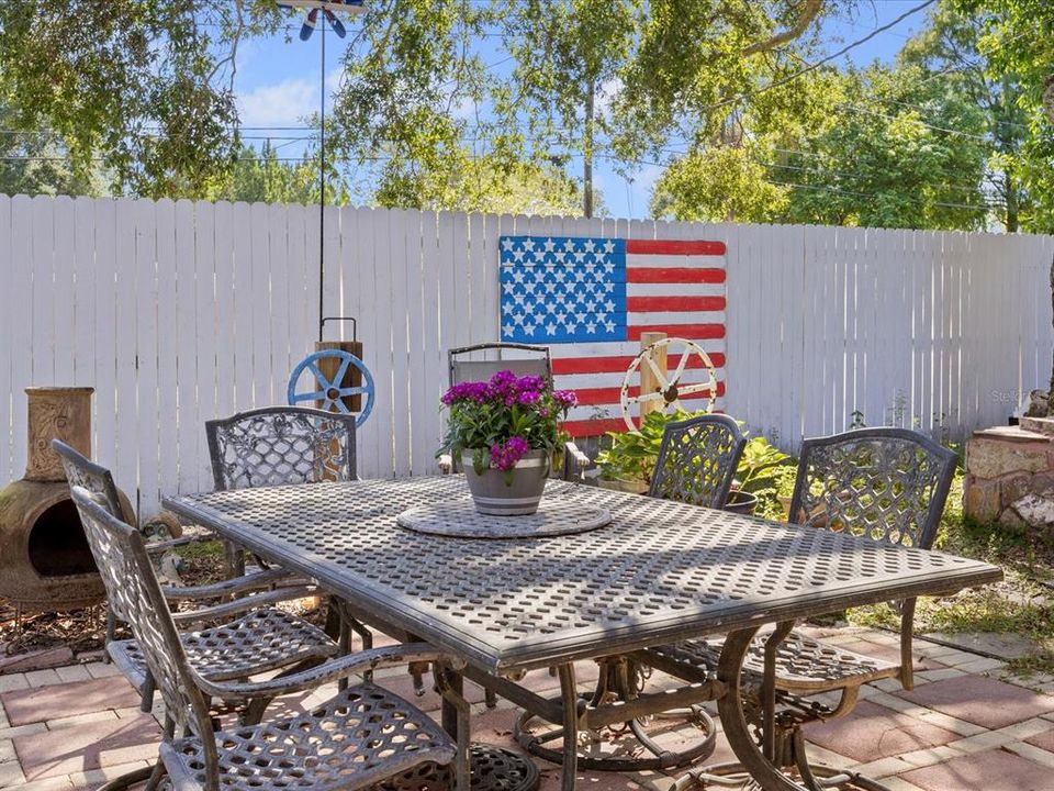 Active With Contract: $330,000 (4 beds, 2 baths, 1808 Square Feet)