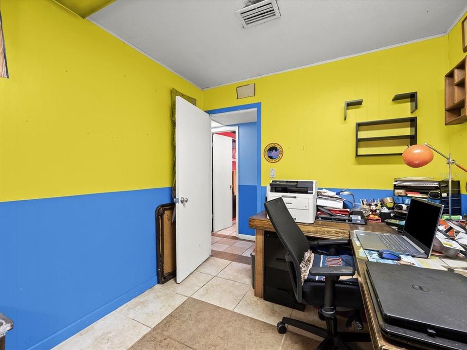 Active With Contract: $330,000 (4 beds, 2 baths, 1808 Square Feet)