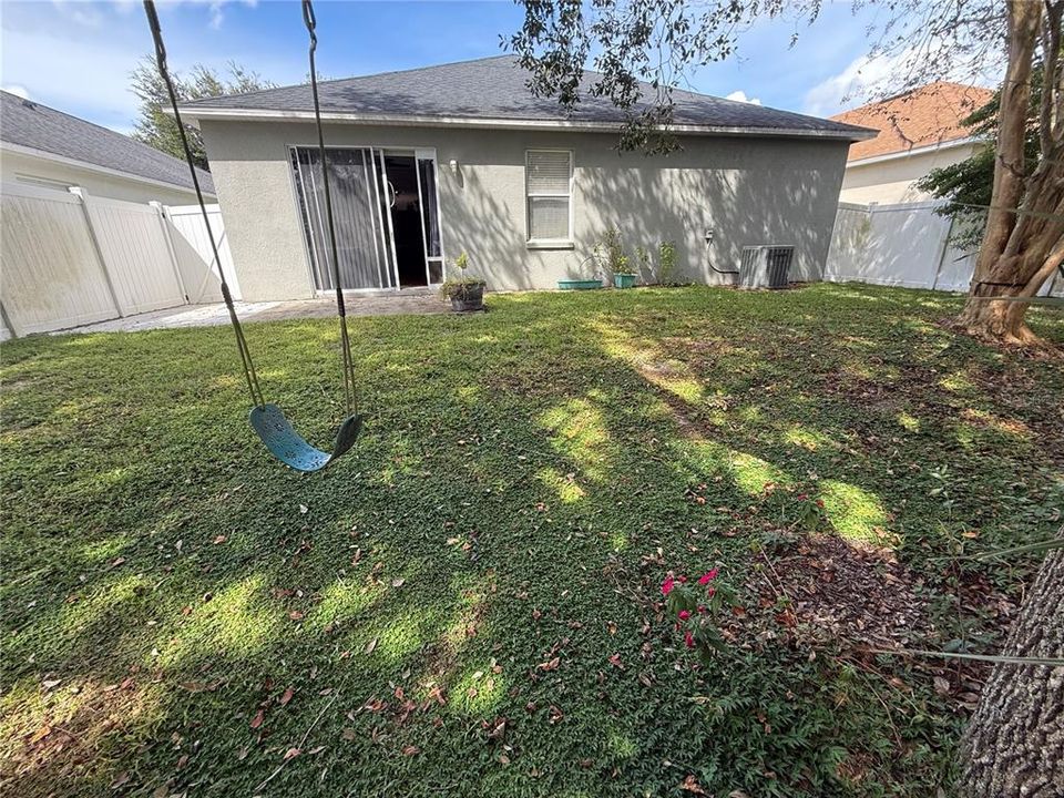 En Renta: $2,497 (4 camas, 2 baños, 1972 Pies cuadrados)