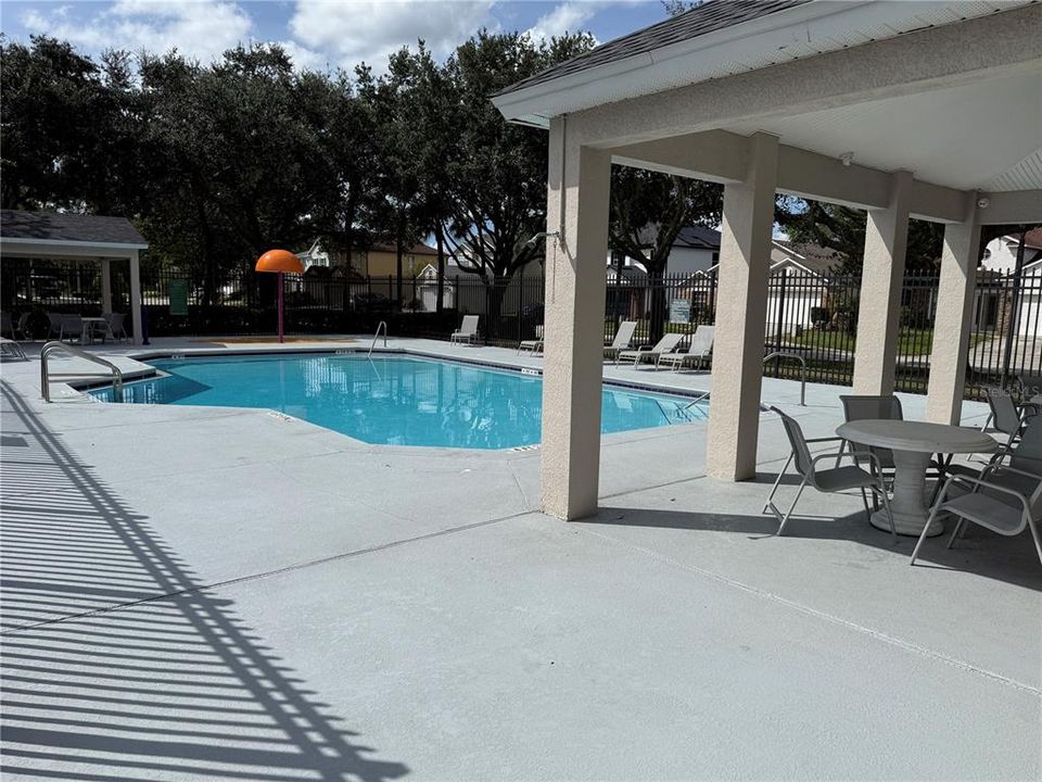 En Renta: $2,497 (4 camas, 2 baños, 1972 Pies cuadrados)