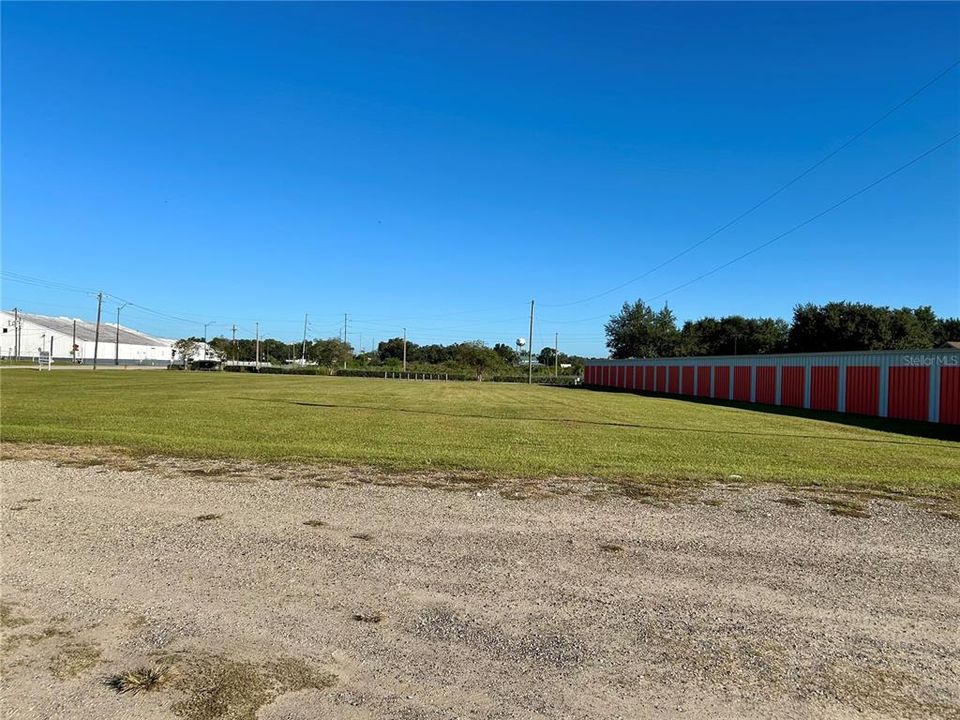 For Sale: $1,000,000 (1.52 acres)