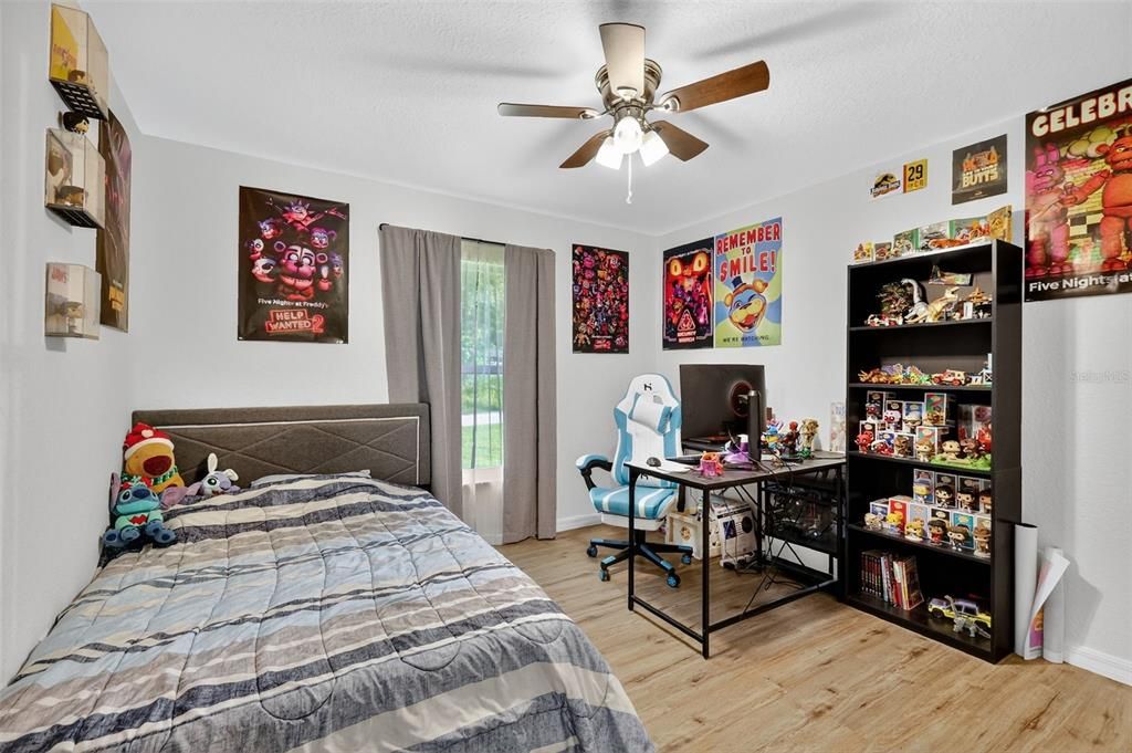 For Sale: $247,000 (3 beds, 2 baths, 1278 Square Feet)