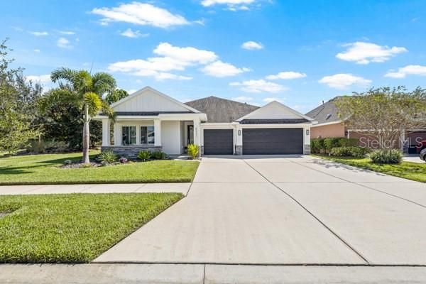 En Venta: $730,000 (4 camas, 3 baños, 2879 Pies cuadrados)