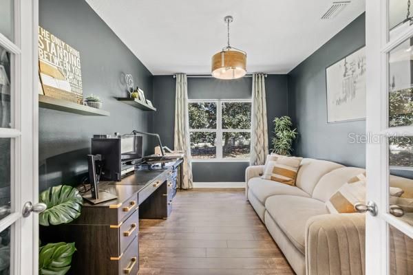 En Venta: $730,000 (4 camas, 3 baños, 2879 Pies cuadrados)