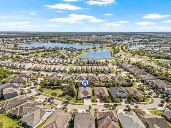 En Venta: $730,000 (4 camas, 3 baños, 2879 Pies cuadrados)