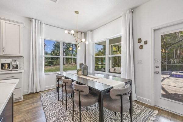 En Venta: $730,000 (4 camas, 3 baños, 2879 Pies cuadrados)