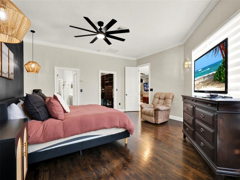 For Sale: $1,549,900 (4 beds, 4 baths, 4496 Square Feet)