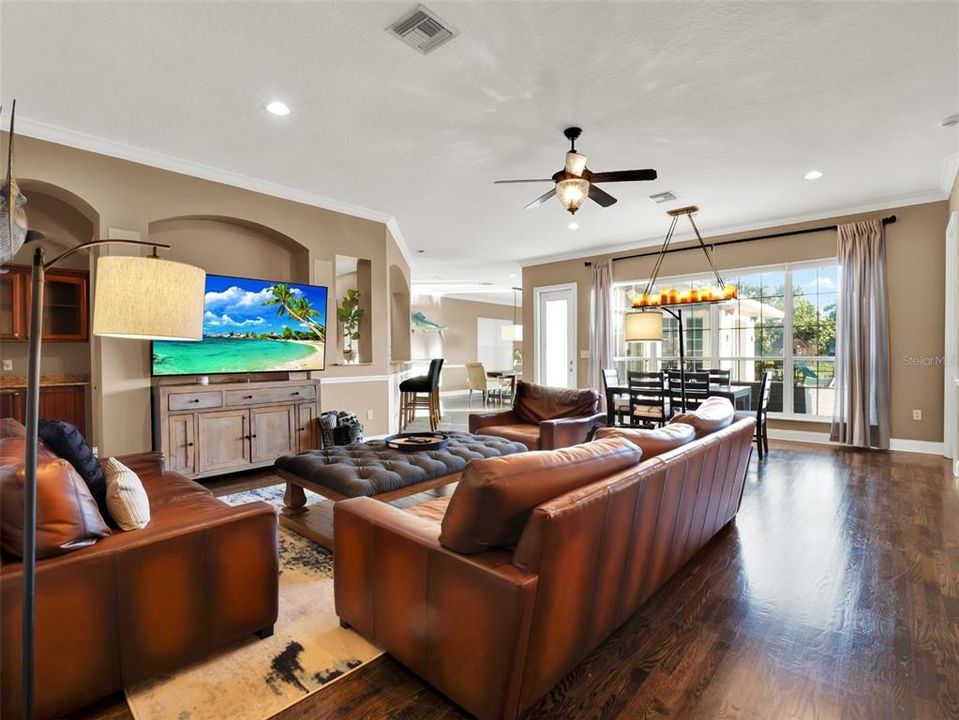 For Sale: $1,549,900 (4 beds, 4 baths, 4496 Square Feet)