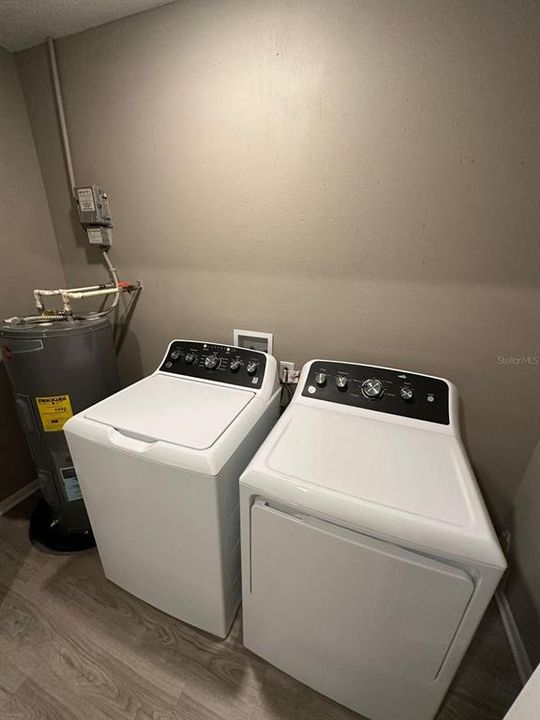 For Sale: $259,000 (4 beds, 2 baths, 1544 Square Feet)