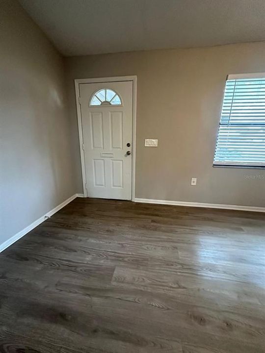 For Sale: $259,000 (4 beds, 2 baths, 1544 Square Feet)