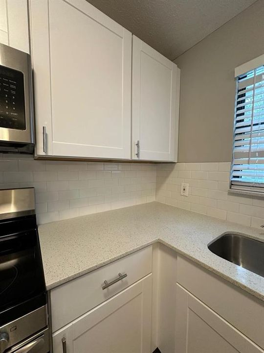 For Sale: $259,000 (4 beds, 2 baths, 1544 Square Feet)