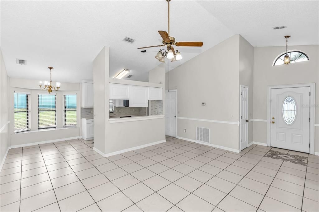 En Venta: $344,900 (3 camas, 2 baños, 1500 Pies cuadrados)