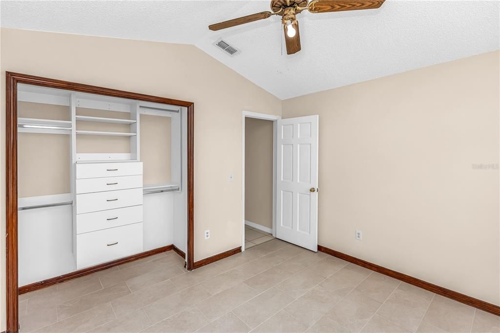 En Venta: $344,900 (3 camas, 2 baños, 1500 Pies cuadrados)