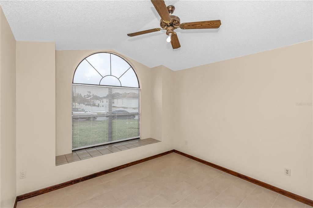 En Venta: $344,900 (3 camas, 2 baños, 1500 Pies cuadrados)