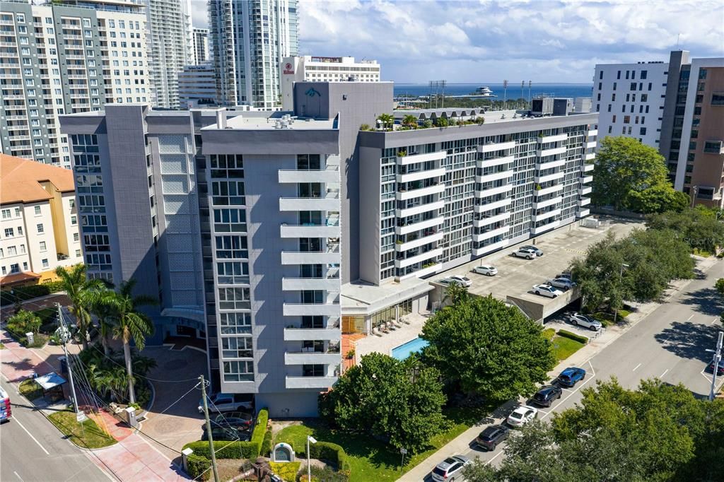 На продажу: $299,000 (1 спален, 1 ванн, 859 Квадратных фут)