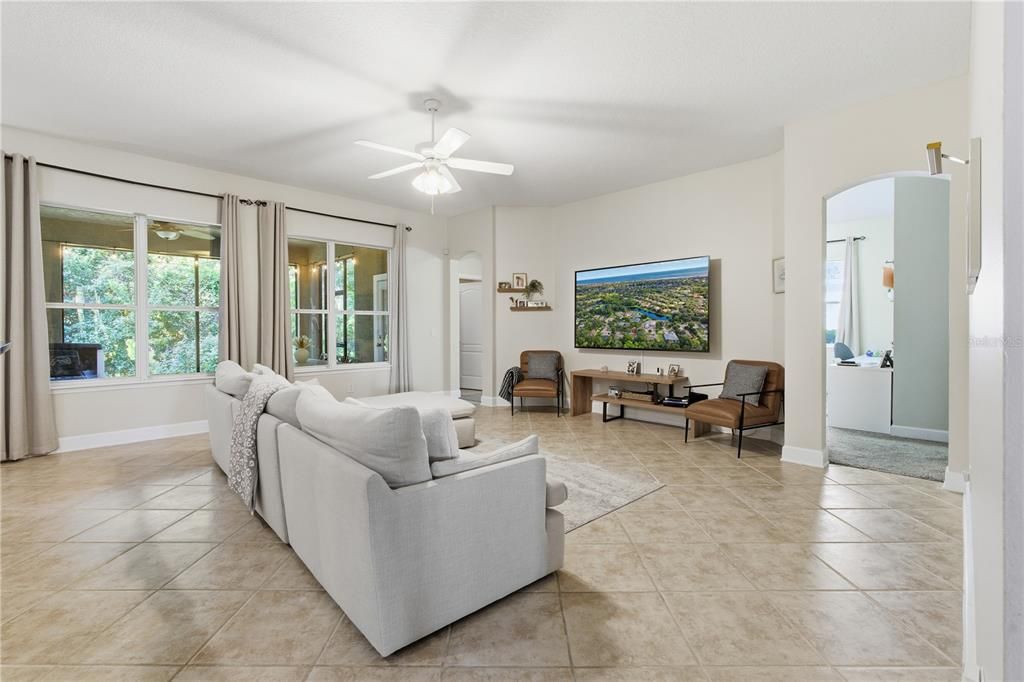 For Sale: $674,999 (4 beds, 4 baths, 3562 Square Feet)