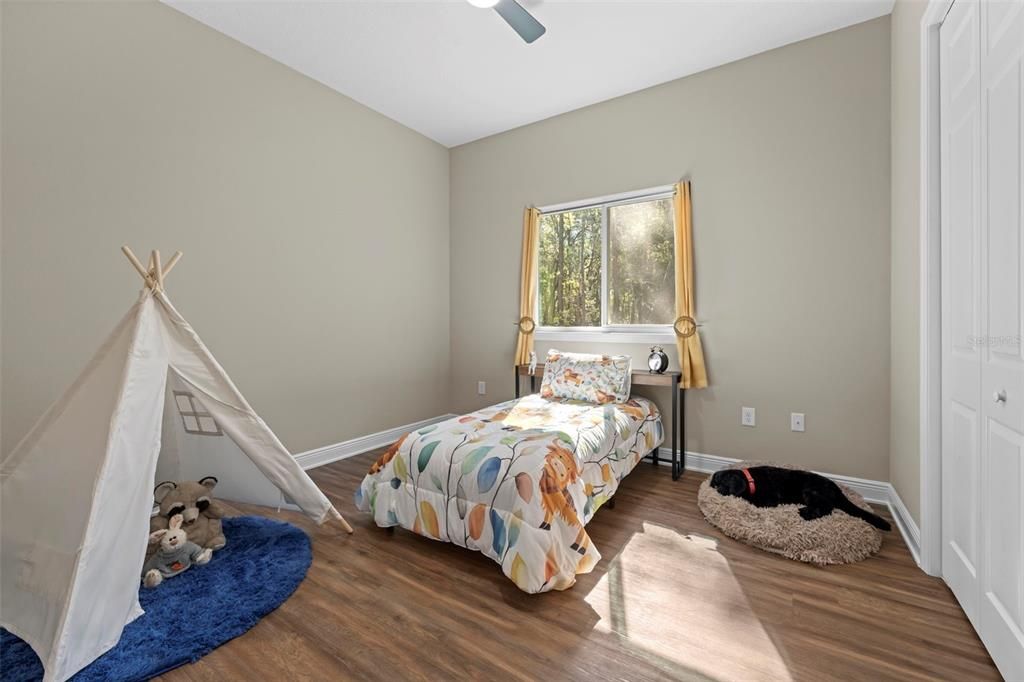 En Venta: $370,000 (3 camas, 2 baños, 1907 Pies cuadrados)