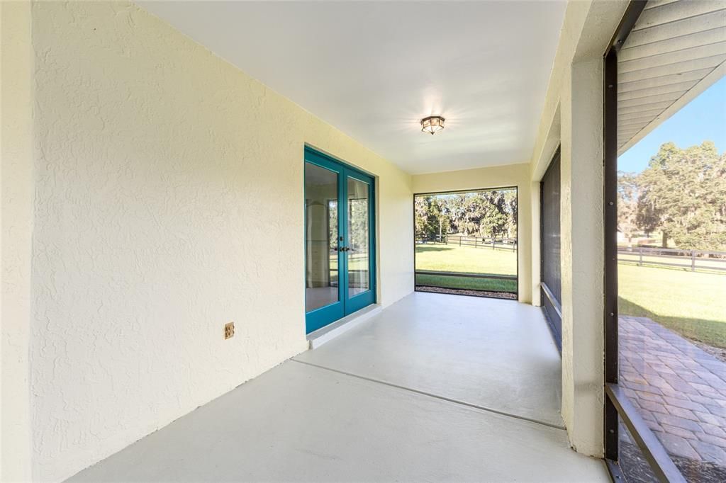 For Sale: $2,650,000 (5 beds, 4 baths, 3454 Square Feet)