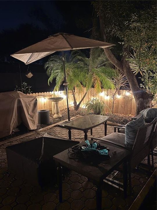 For Sale: $255,000 (2 beds, 2 baths, 1070 Square Feet)