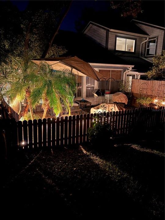 For Sale: $255,000 (2 beds, 2 baths, 1070 Square Feet)