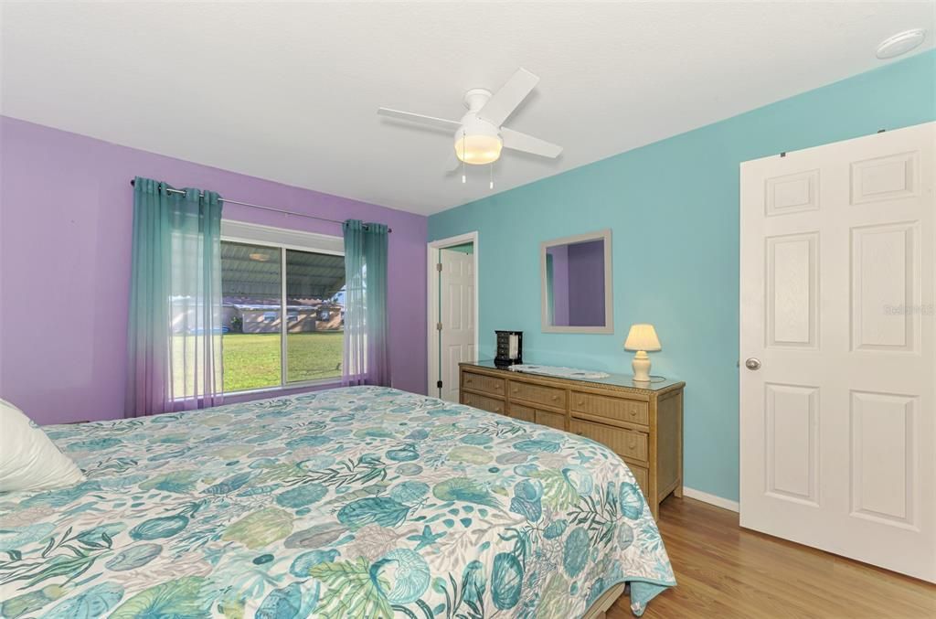 En Venta: $265,000 (3 camas, 2 baños, 1368 Pies cuadrados)