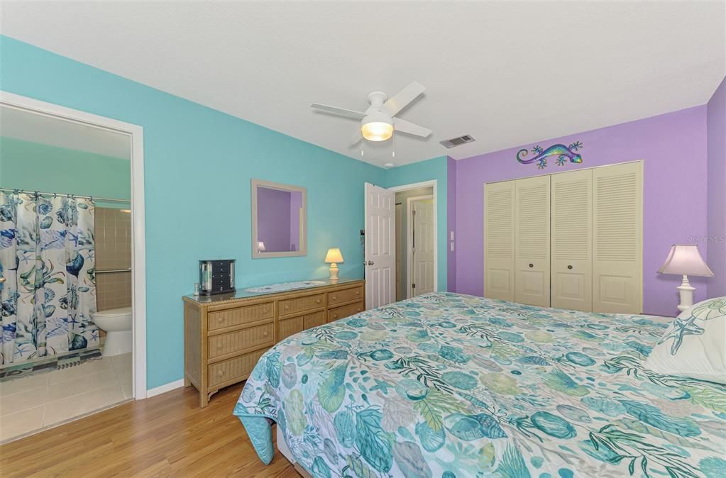 En Venta: $265,000 (3 camas, 2 baños, 1368 Pies cuadrados)