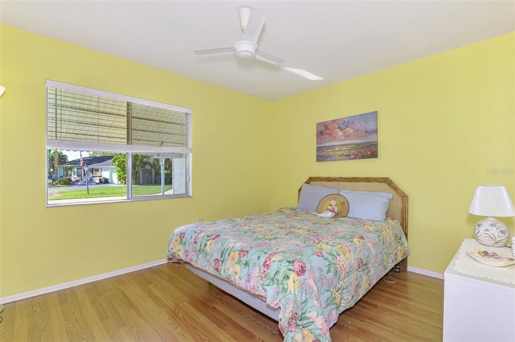 En Venta: $265,000 (3 camas, 2 baños, 1368 Pies cuadrados)