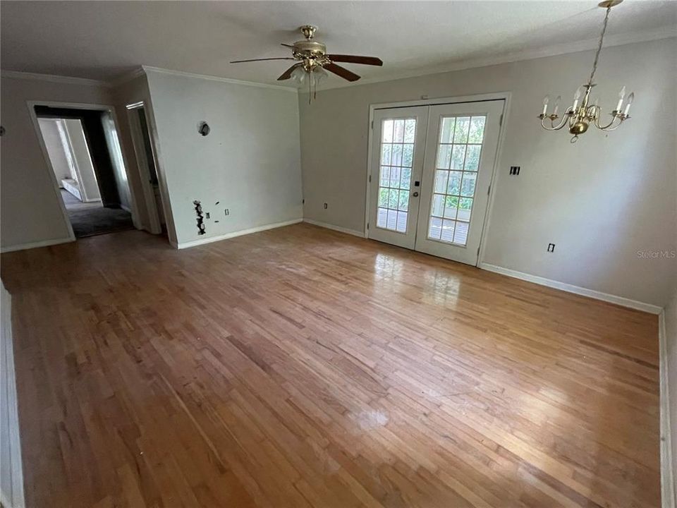 待售: $1,025,000 (4 贝兹, 3 浴室, 2795 平方英尺)