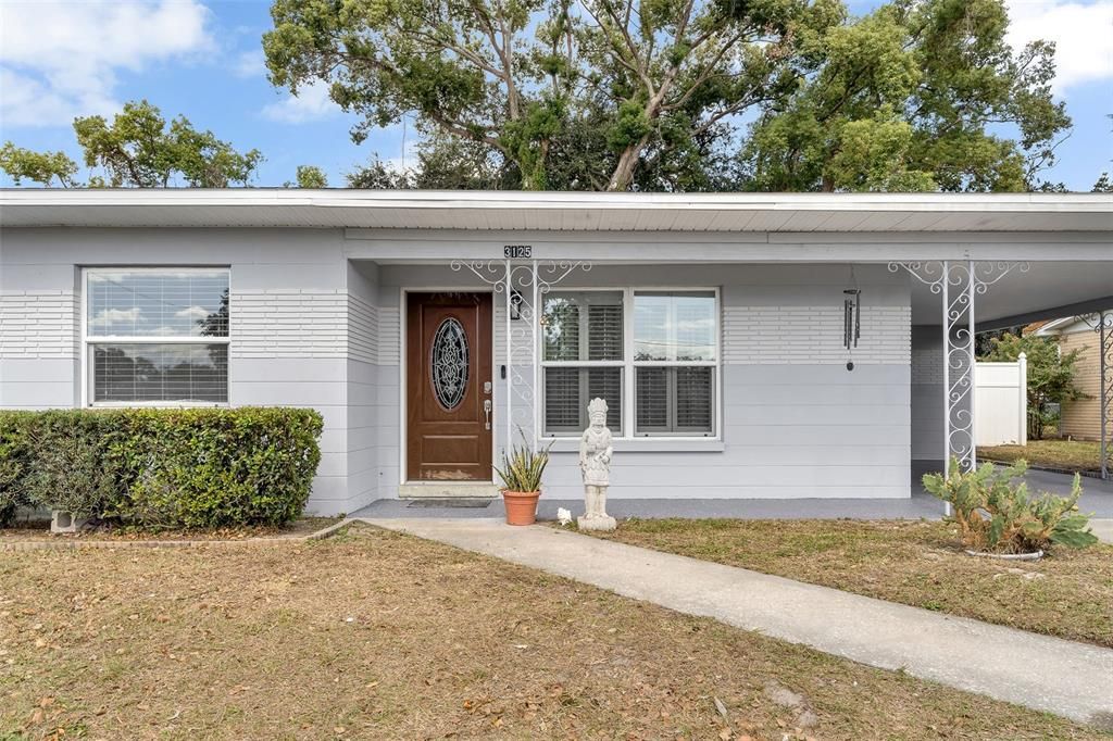 For Sale: $525,000 (5 beds, 4 baths, 2430 Square Feet)